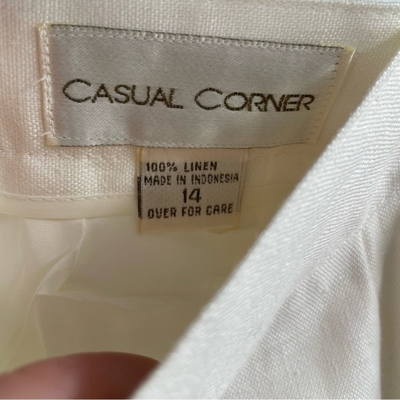 NWT Vintage Casual Corner 100% Linen Eggshell Zip Button Kick Pleat Midi Skirt - Picture 6 of 8